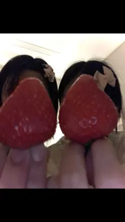 우리들 사이엔 우리 둘만 모르게