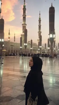 Lirik lagu Arab
