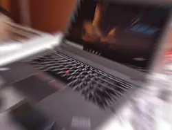 laptop nya ni di jua