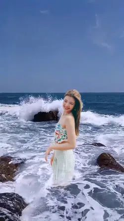 Đi tắm biển