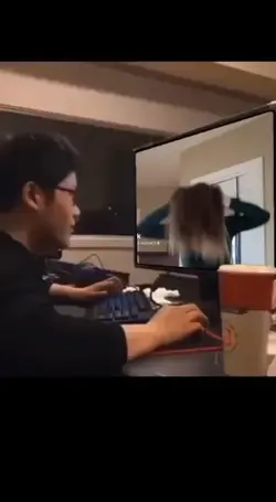 Foto muncul prank