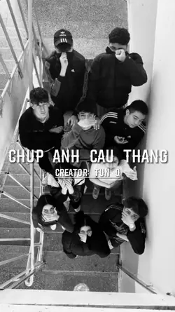 Chụp ảnh cầu thang