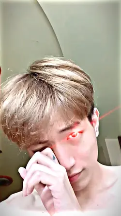 Flash eye