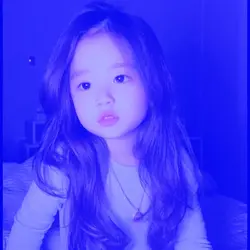 Gadis kecil memiliki