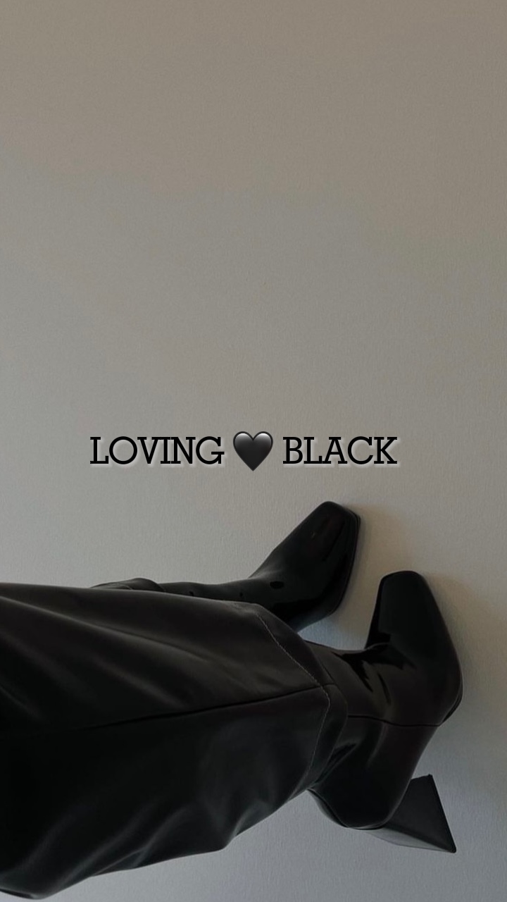 LIEBE🖤SCHWARZ