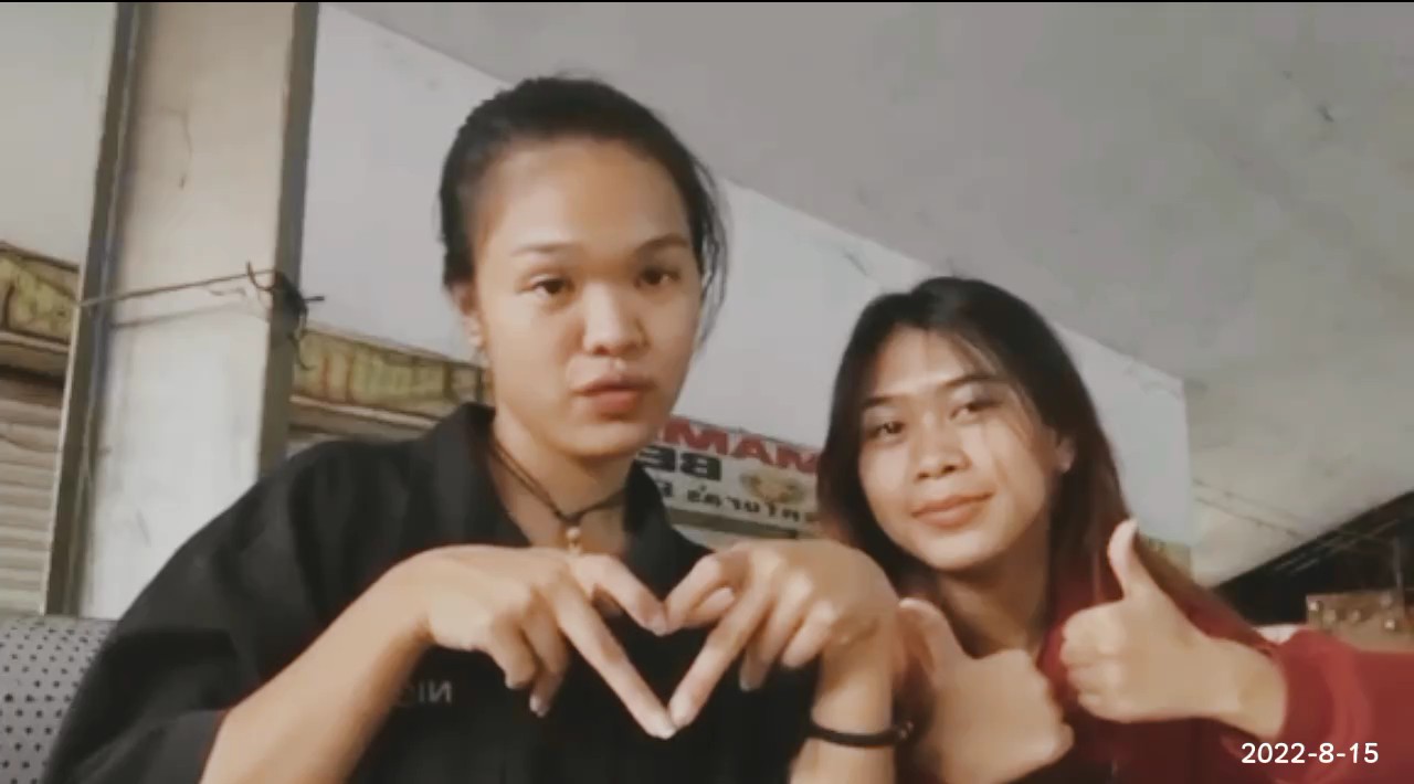 1video 7 photos 