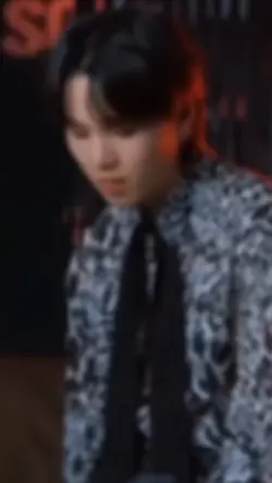 โทนมืด