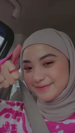 SENYUMLAH SYUKURI 