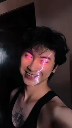 Eye Lightning