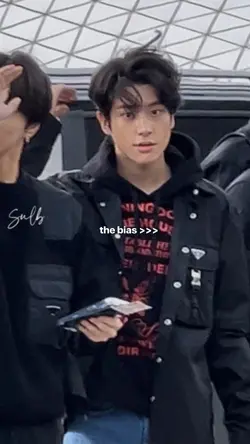 the fangirl the bias