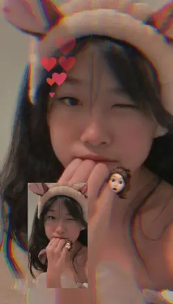Mẫu up story