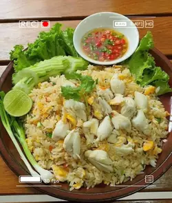 ข้าวผัดปู