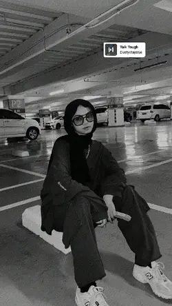Retro Hitam putih
