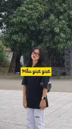 Mây đen chờ mây đen