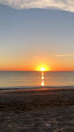 Story sunset pantai