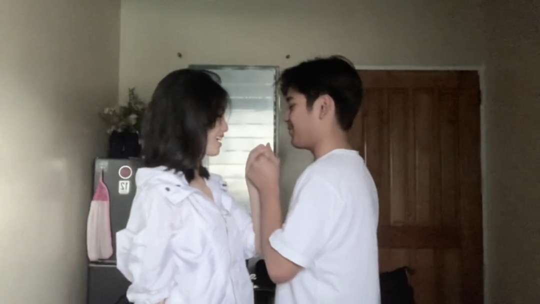 couple slowmo