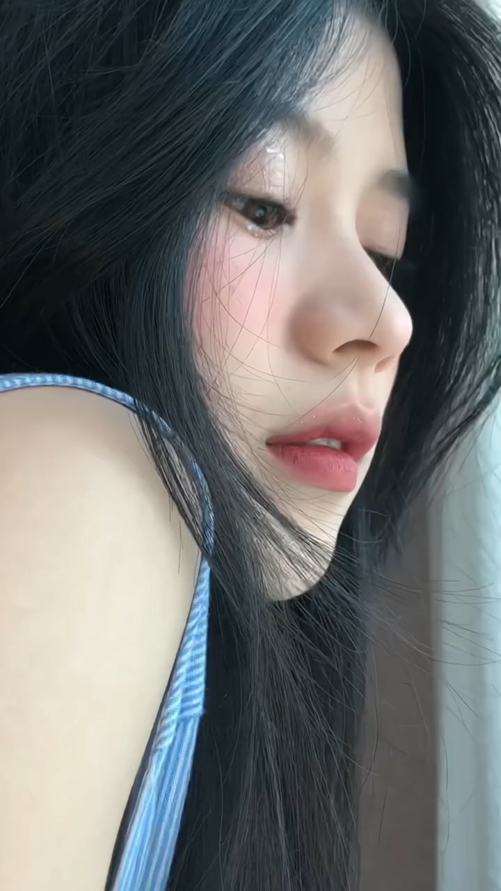 Slow không màu