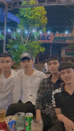 Mẫu Anh Em + 1 ảnh