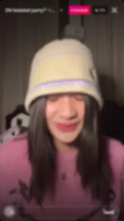 :3