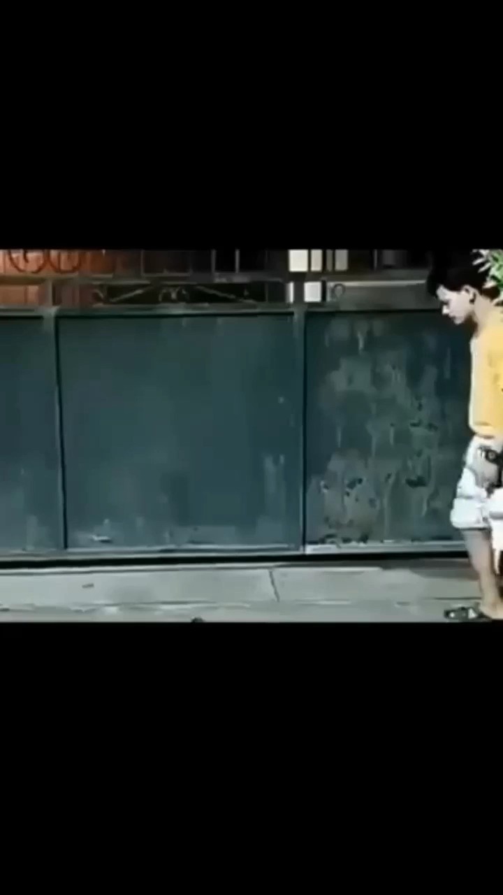 Nagulat si kuya 