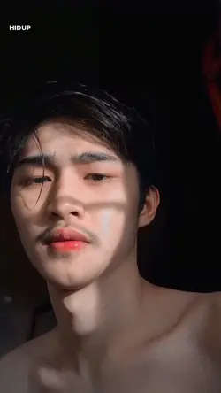 Lirik lagu k-clique 