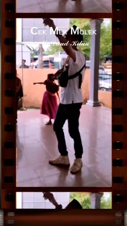 Cek Mek Molek