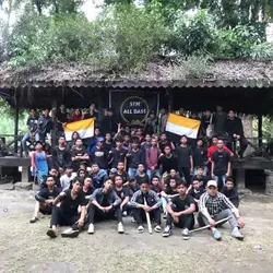 pernahbersamadisini
