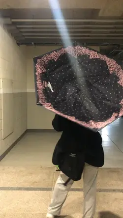 사랑은 점점 시들어가 버렸어