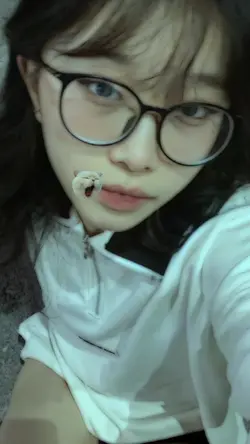 emojiny bisa digeser