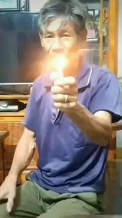 Ông Bà ném lửa