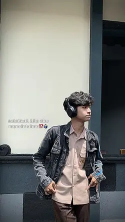 α₯«α‘