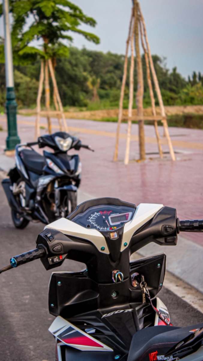 thêm 1 ảnh