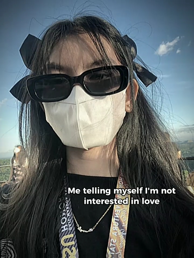 # AMOUR