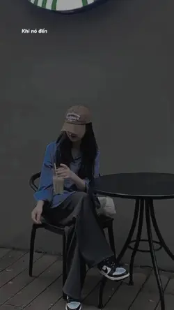 MEME + MÀU