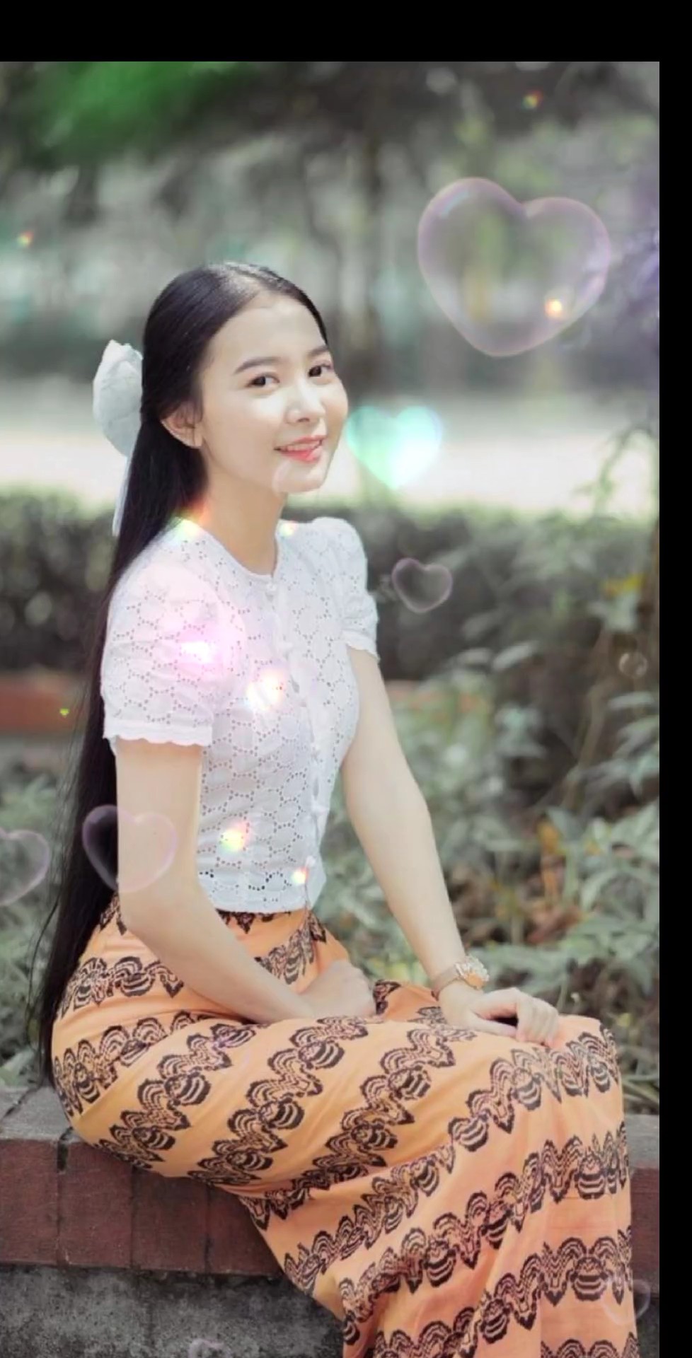 ဆံပင္႐ွည္ထားဆိုထားပီ