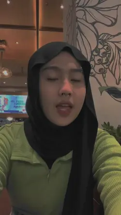 1 video + 4 foto |