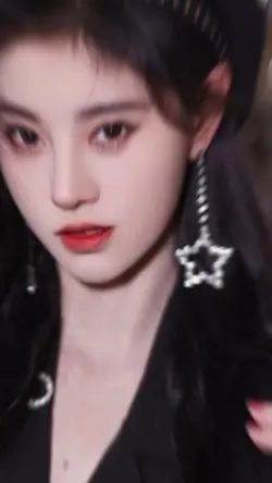 mẫu 12 ảnh