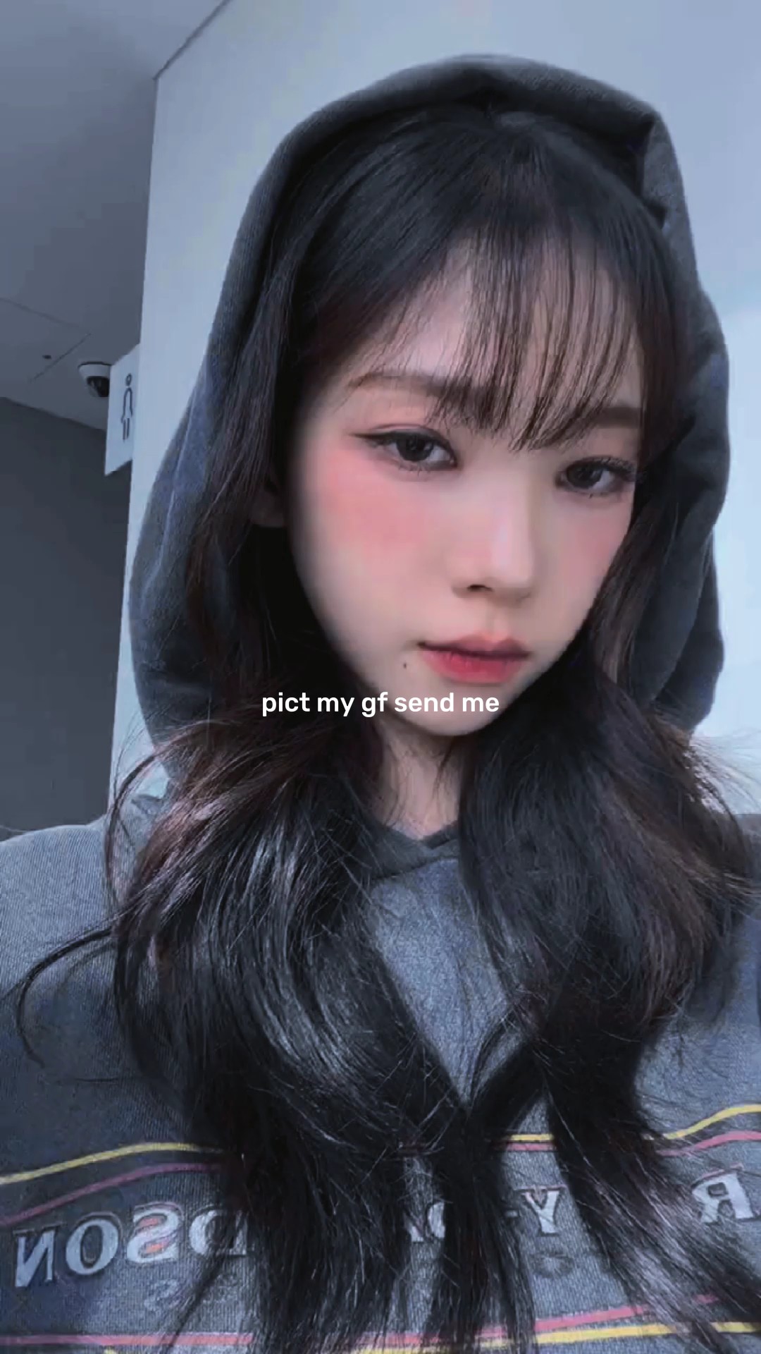 TUNGGU PADA TIGHT 