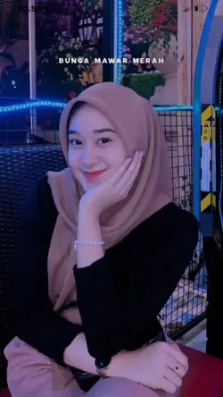 MAEAR MERAH