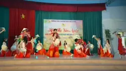 VĂN NGHỆ 20/11