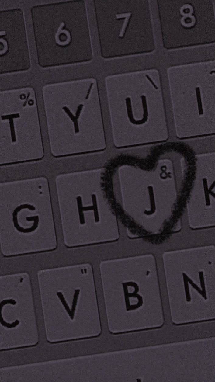 Letra del teclado J 