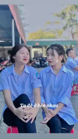 Khoe bạn thân