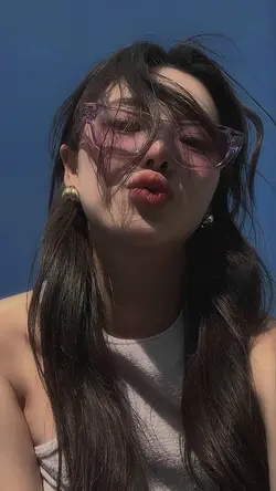 1 ảnh + làm sắc nét 