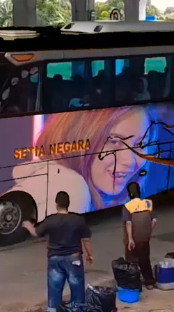 Bus  Viral 