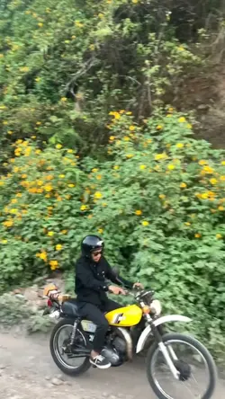 vlog touring santai
