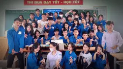 Show ảnh lớp