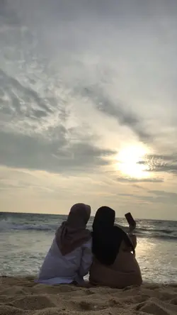 Empat mata 