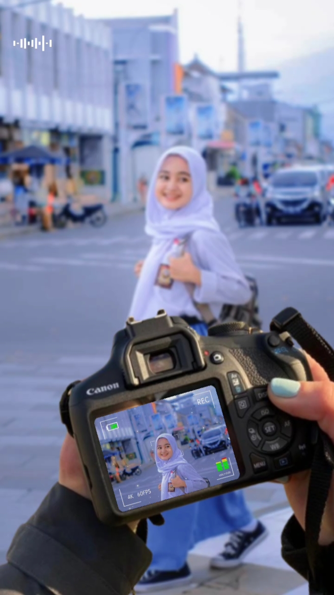 FRAME CAMERA