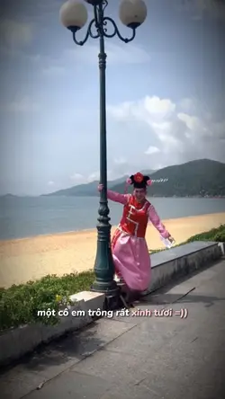 Một cô em trông rất