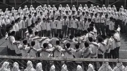 versi 16:9